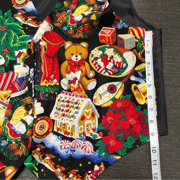 Holiday Themed Vest with Festive Christmas Print Vtg. Large - Picture 5 of 11